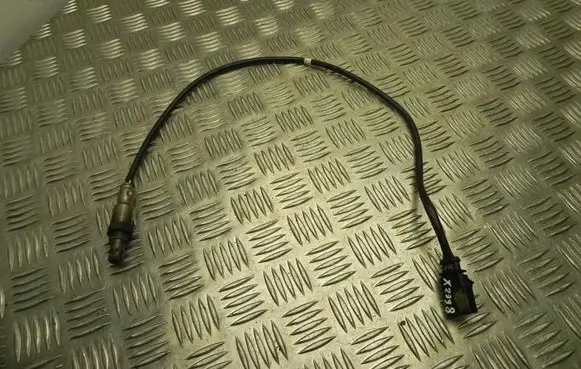 Volkswagen Golf VII Lambda probe sensor 04E906262A X2998