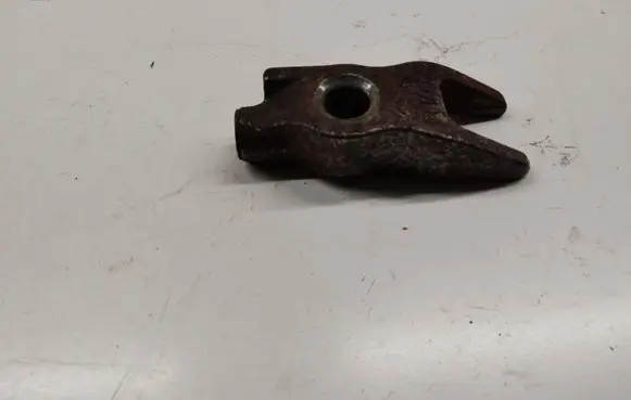 Citroen Berlingo Fuel Injector clamp holder 
