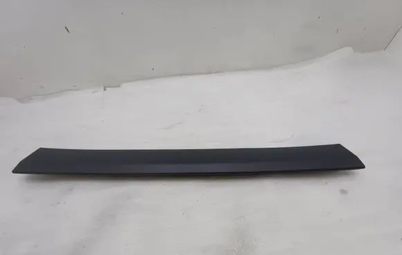 Volkswagen ID. Buzz Tailgate/trunk upper cover trim 1T3867707 2022071