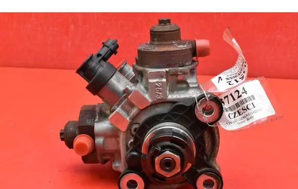 Volvo XC60 Fuel injection high pressure pump 31372081