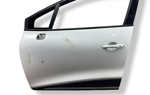 Renault Clio IV Front door 801110880R 43R004025 808652341R