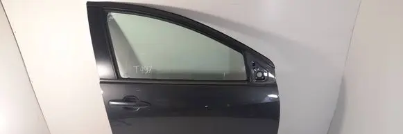 Toyota Yaris XP210 Front door 00001G3