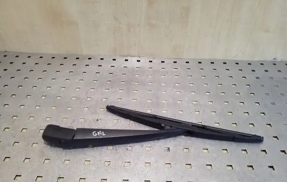 Peugeot 4007 Rear wiper blade arm