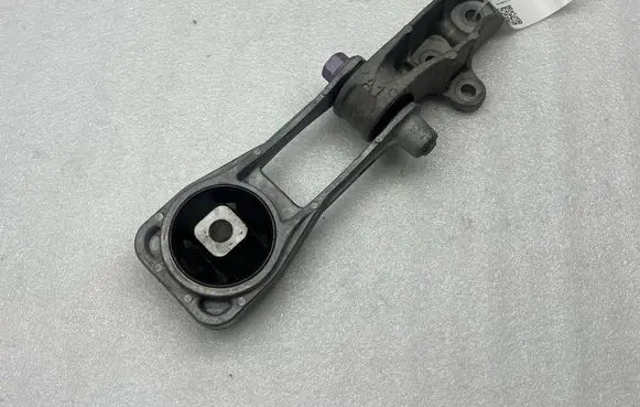 Toyota Yaris Cross Engine mount bracket 12363F3060