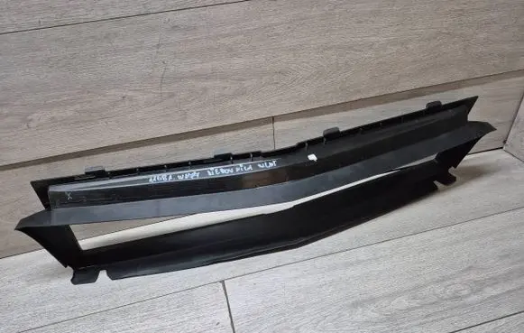 Mercedes-Benz A W177 Fender grill A177885480064
