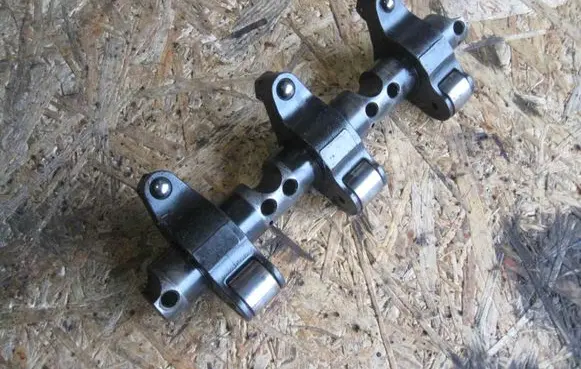 Volkswagen Polo III 6N 6N2 6NF Fuel Injector clamp holder