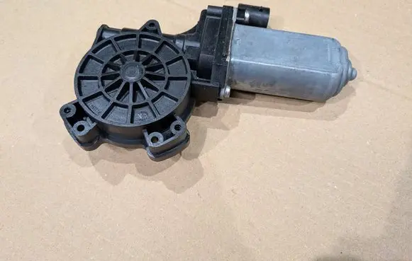 Renault Master III Front door window regulator motor 128001031E 325032 903028A