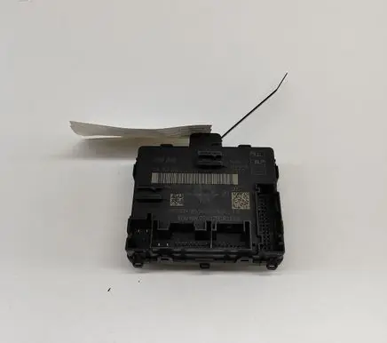 Audi Q2 - Door control unit/module 5Q0959593L 5Q0959593F