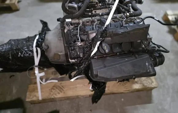 Mercedes-Benz C W204 Engine swap 646811