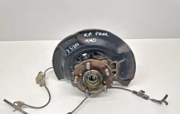 Toyota Auris E180 Front wheel hub spindle knuckle