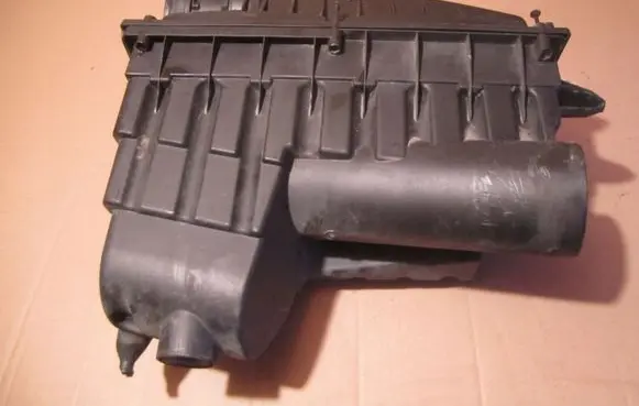 Land Rover Range Rover L322 Air filter cleaner box bracket assembly 