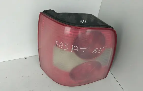Volkswagen PASSAT B5.5 Rear/tail lights 3B9945095AA