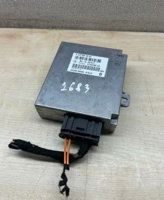 Mercedes-Benz E W211 Voice control module A2038205685