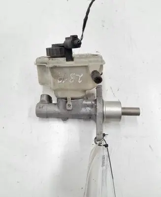 Skoda Fabia Mk2 (5J) Master brake cylinder 6Q0611019Q