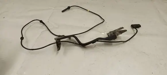 Mercedes-Benz GLC X253 C253 ABS brake wheel speed sensor A2539053400