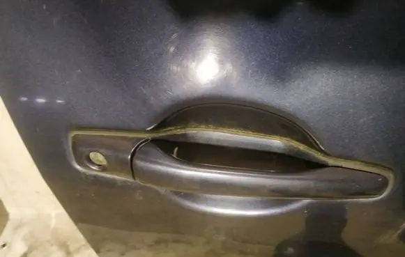 Mitsubishi Grandis Front door exterior handle