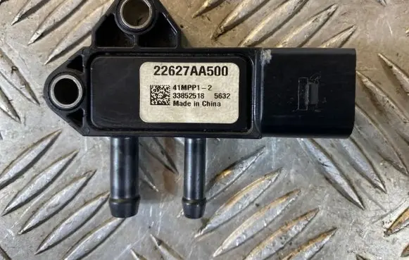 Subaru Outback (BS) Exhaust gas pressure sensor 22627AA500 33852518 41MPP12