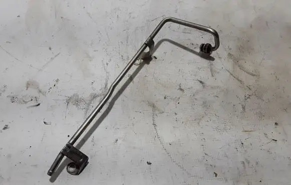 Audi A1 Turbo turbocharger oiling pipe/hose 03C121469F