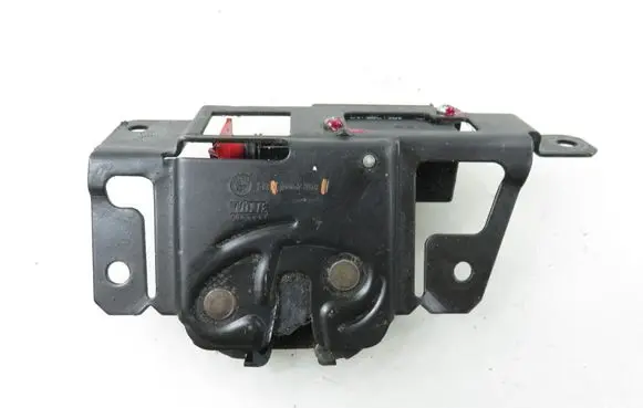 BMW X3 E83 Tailgate/trunk/boot lock/catch/latch 7057364