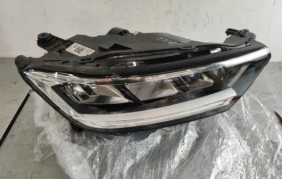 Volkswagen T-Roc Headlight/headlamp 2GA941006F