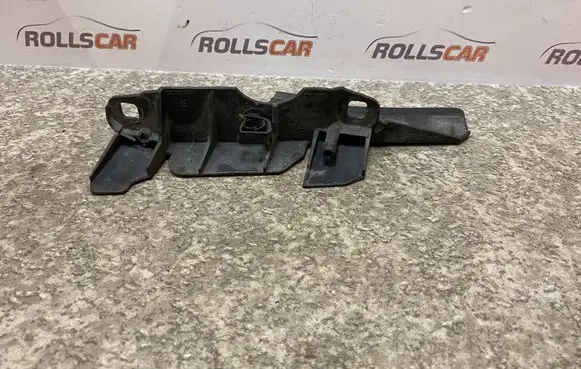 BMW 7 E38 Headlight/headlamp mounting bracket 1301073014