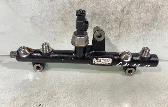 Ford Galaxy Fuel main line pipe 968190968004 284038820232