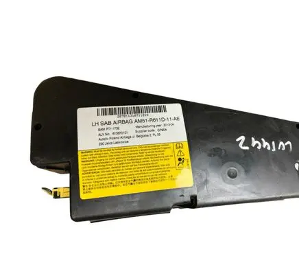 Ford Focus Seat airbag AM51R611D11AE