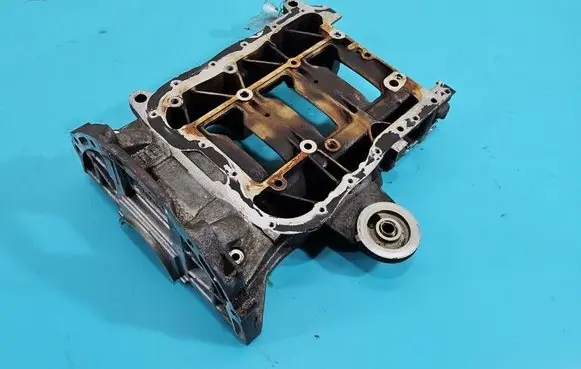 Jeep Patriot Oil filter mounting bracket 04884660AB IMPRK1495747