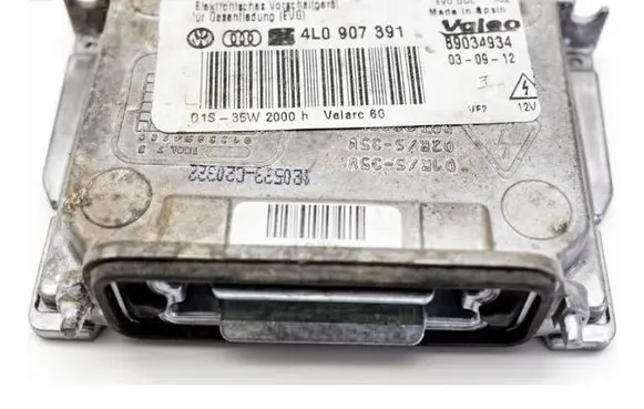 Seat Exeo (3R) Voltage converter/converter module 4L0907391