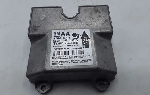 Opel Zafira B Airbag control unit/module 13241766 327963935 403253A3