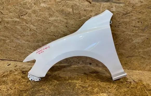 Mazda 6 Fender S2503M069