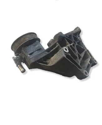 Opel Vectra B Power steering pump 90573827 762955107