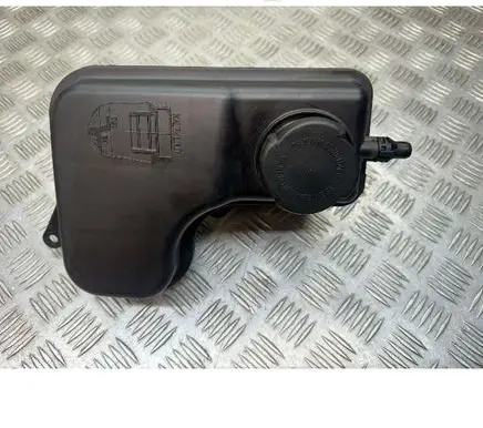 BMW 5 E60 E61 Coolant expansion tank/reservoir 7785013 10617210 7785560
