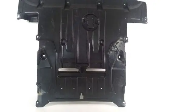 Mercedes-Benz Sprinter W907 W910 Engine splash shield/under tray A9075200000