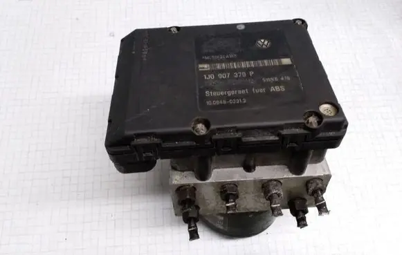 Volkswagen Golf IV ABS Pump 1J0907379P 5WK8476 10094903313