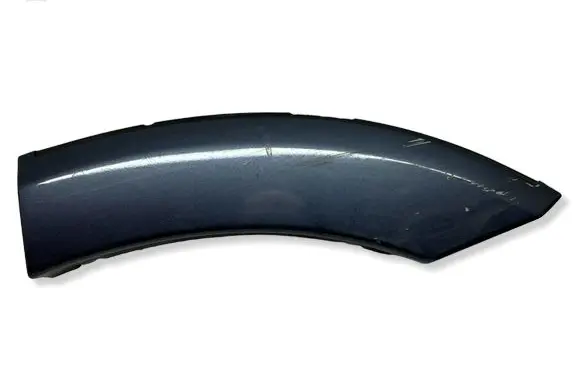 Mitsubishi Pajero Rear arch trim MN117225