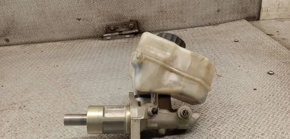 BMW 3 E90 E91 Master brake cylinder 