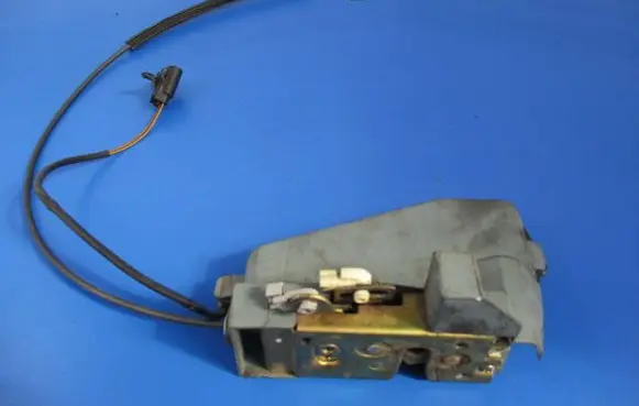 Ford Puma Front door lock 97FB-C219A64-BH