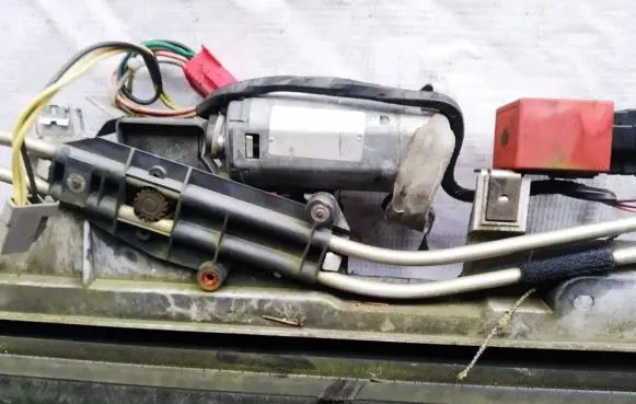 Renault Laguna I Sunroof motor/actuator 