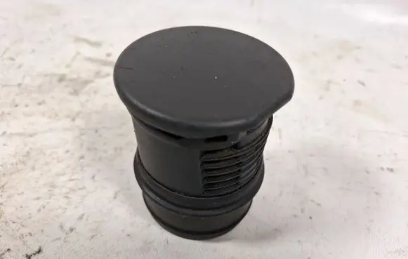 Toyota Corolla Verso AR10 Car ashtray