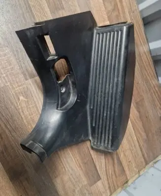 BMW 3 E46 Foot area side trim 51438189733