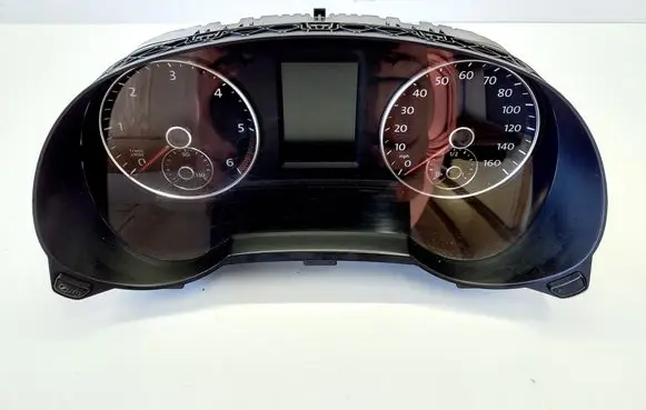 Volkswagen Sharan Speedometer (instrument cluster) 7N0920960J
