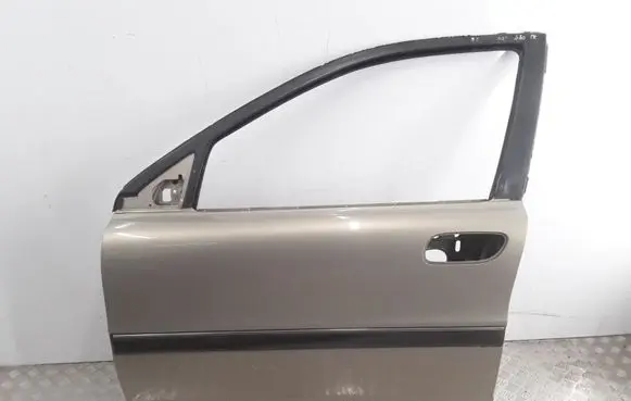 Volvo S80 Front door