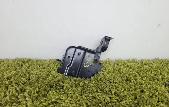 Jaguar E-Pace Radiator mount bracket j9C3-8c252-ae