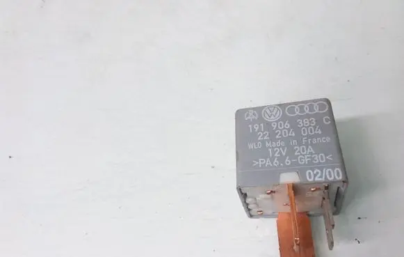 Skoda Fabia Mk1 (6Y) Other relay 191906383C 22204004 167