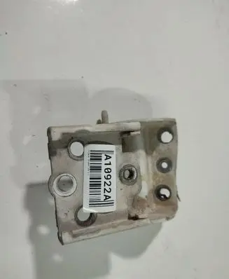 Chrysler Voyager Rear door lower hinge 