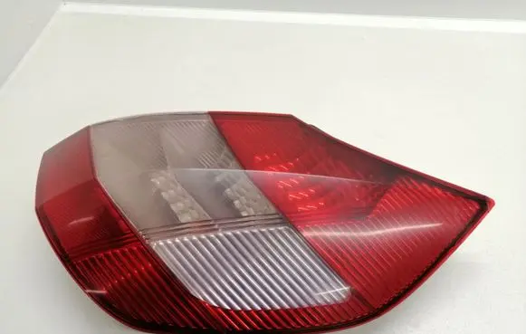 Renault Scenic II - Grand scenic II Rear/tail lights 15911600