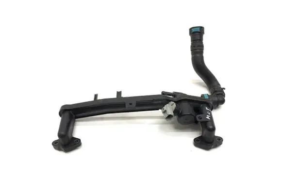 Jaguar XK - XKR Engine coolant pipe/hose 8W9318N348AB