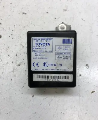 Toyota Corolla Verso AR10 Door control unit/module 897410F010 61B168000
