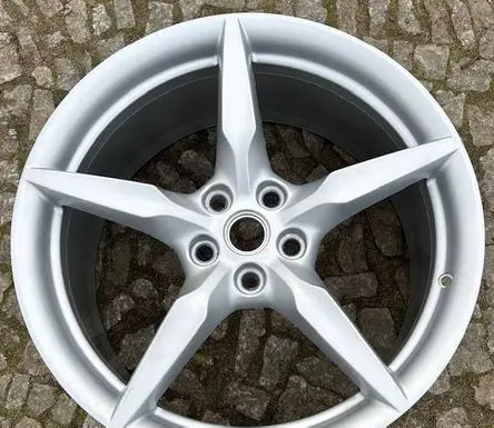 Ferrari F8 Tributo R20 alloy rim 318889